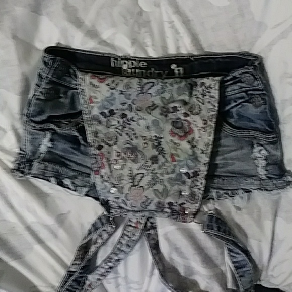 Coverall jean shorts - Picture 3 of 3